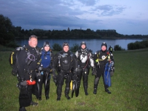 Dämmerungstauchgang von der Badeplattform